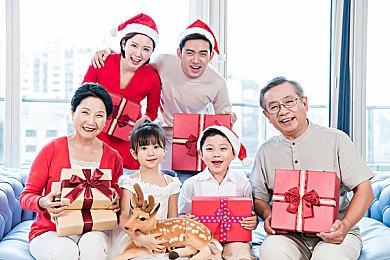 PS Plus五月二档、三档游戏：《荒野大镖客2》、《法外枭雄：滚石城》等